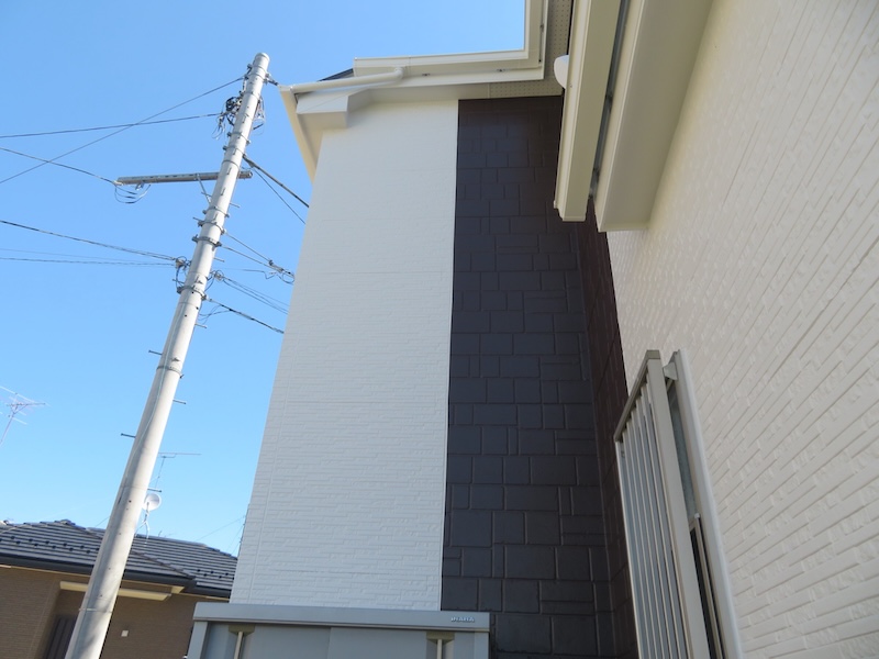 埼玉県上尾市 O様邸 屋根塗装・外壁塗装工事 外壁:シリコンREVOーIR 屋根:スーパーシャネツサーモSi