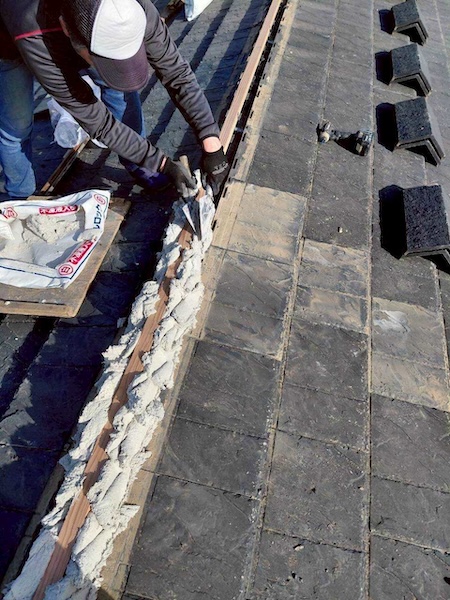 千葉県船橋市 アパート 瓦屋根改修工事を実施しました!