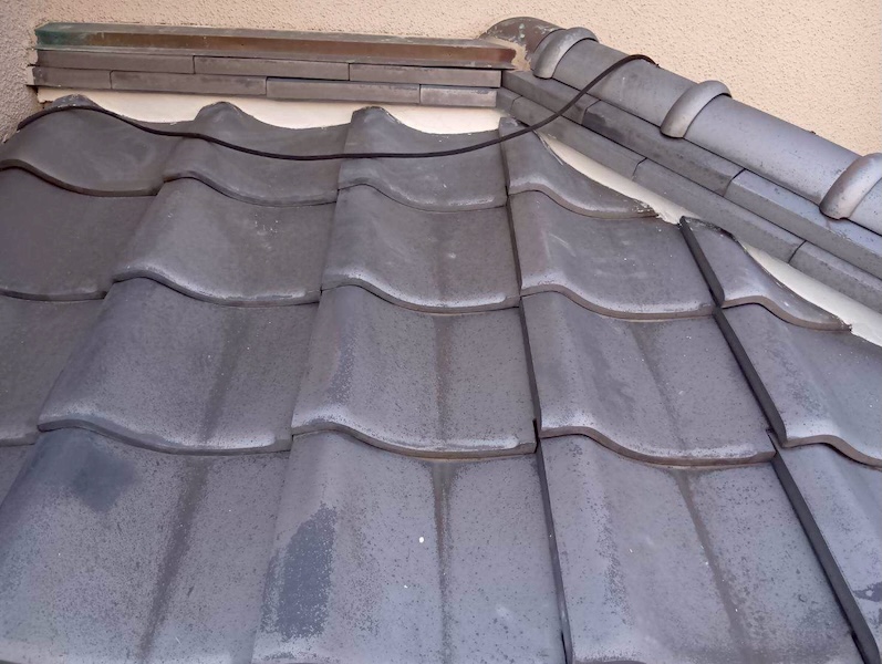 埼玉県上尾市 F様邸 瓦屋根 漆喰詰め直し工事