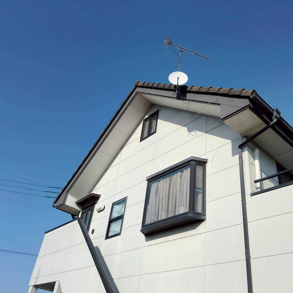 埼玉県上尾市 M様邸 外壁塗装・屋根塗装工事 フッ素REVO1000IR・スーパーシャネツサーモF