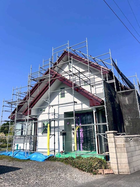 埼玉県上尾市 M様邸 外壁塗装・屋根塗装工事 フッ素REVO1000IR・スーパーシャネツサーモF