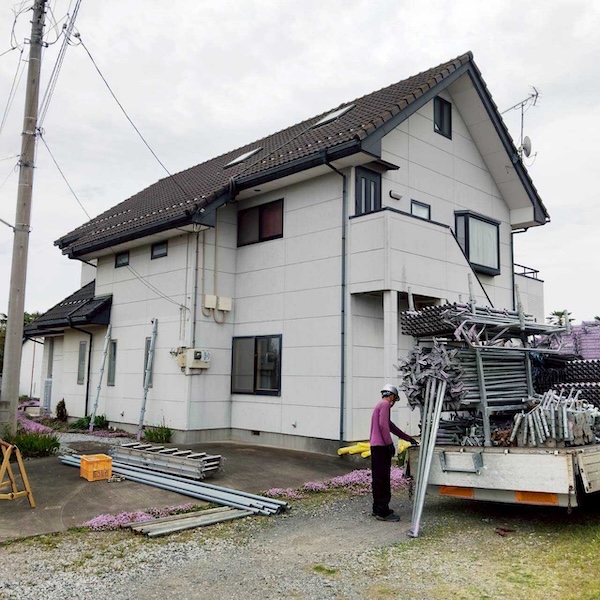 埼玉県上尾市 M様邸 外壁塗装・屋根塗装工事 フッ素REVO1000IR・スーパーシャネツサーモF