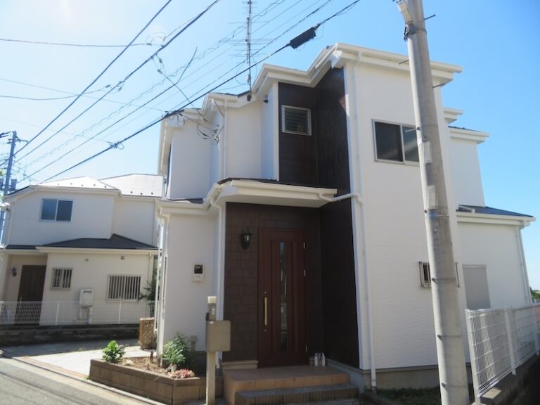 埼玉県上尾市 O様邸 屋根塗装・外壁塗装工事 外壁:シリコンREVOーIR 屋根:スーパーシャネツサーモSi